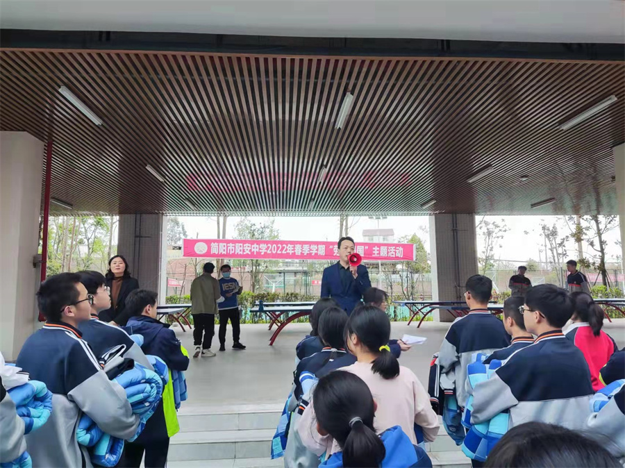 候场2.jpg 候场2.jpg