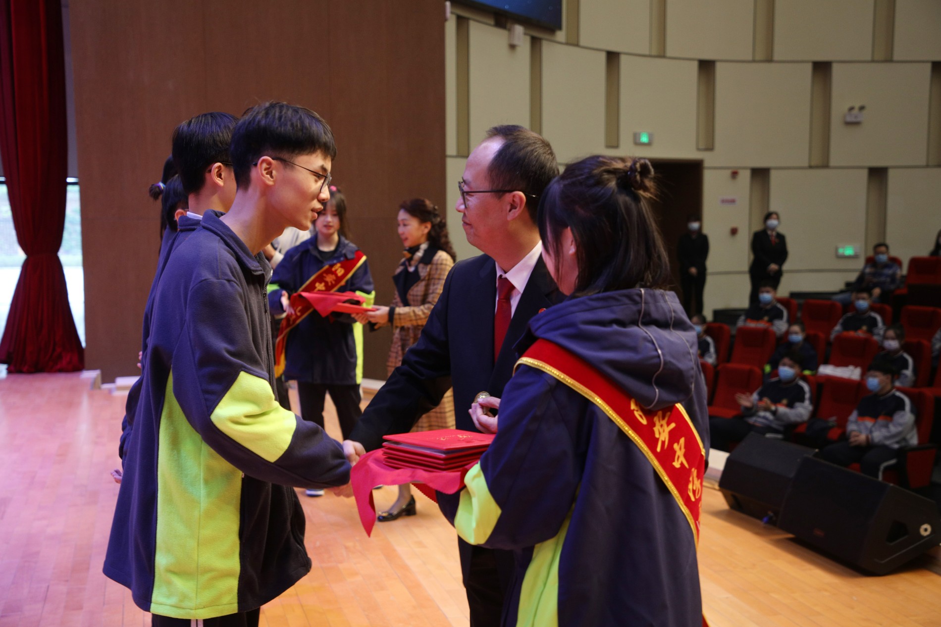 GV0A5800.jpg GV0A5800.jpg