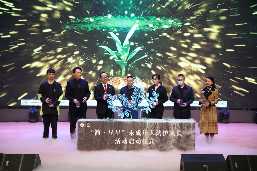 图片八 (2).jpg 图片八 (2).jpg
