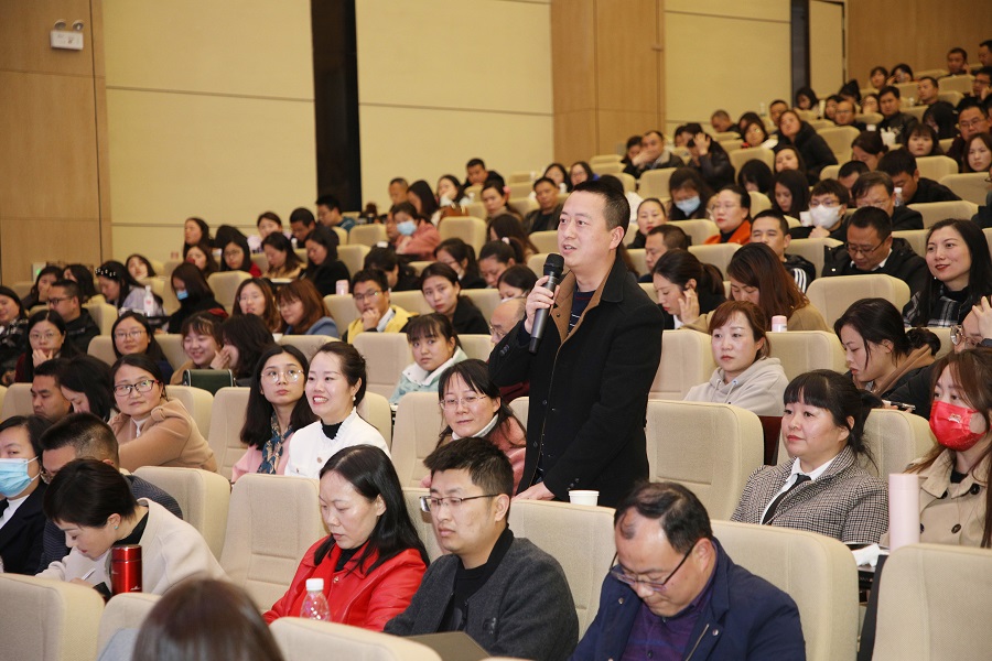 GV0A8545.jpg GV0A8545.jpg